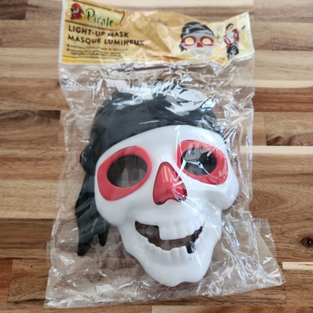 Pirate Light-Up Mask Skeleton Skull Bandana Halloweenā Costume Accessory New